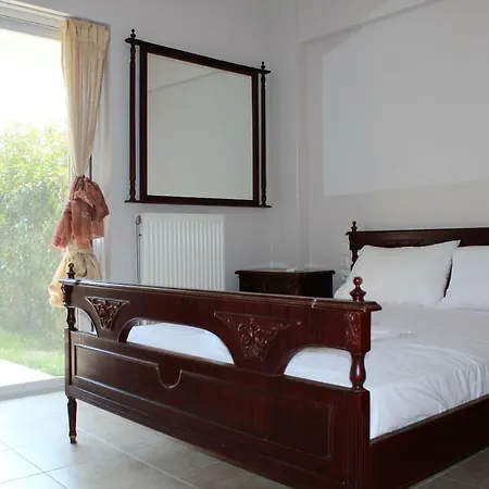 Ferienhaus Old Town New Big House With Garden Close To Beach
